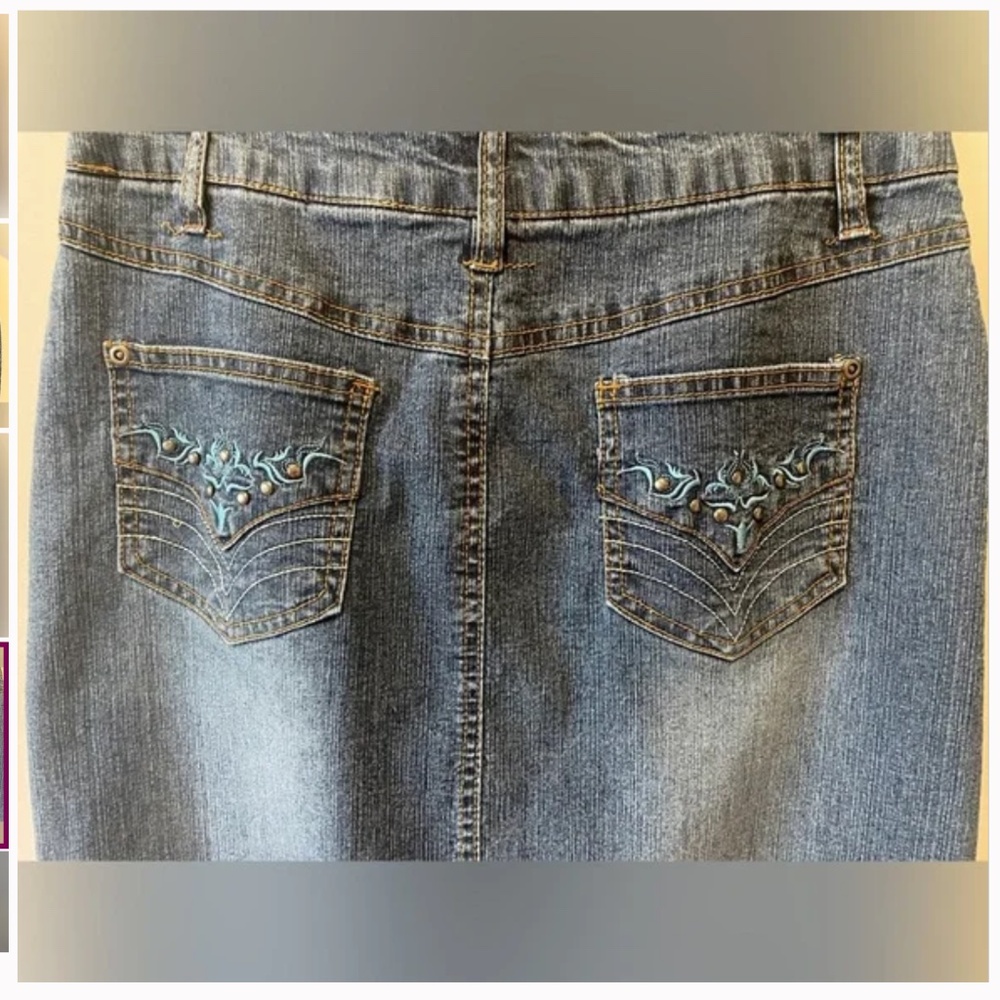 Vintage Hip Jeans Maxi Skirt in vintage size 7. - Picture 4 of 5